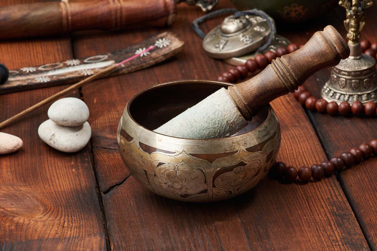 Sound healing singing bowl
